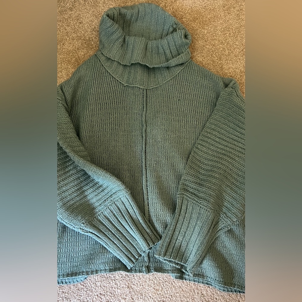 High neck sweater